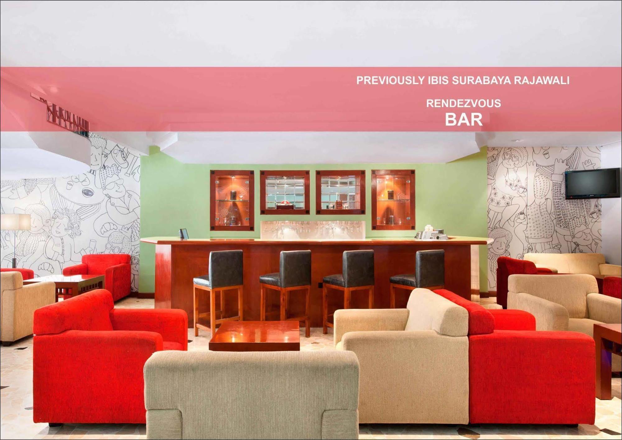 Arcadia Surabaya Hotel エクステリア 写真